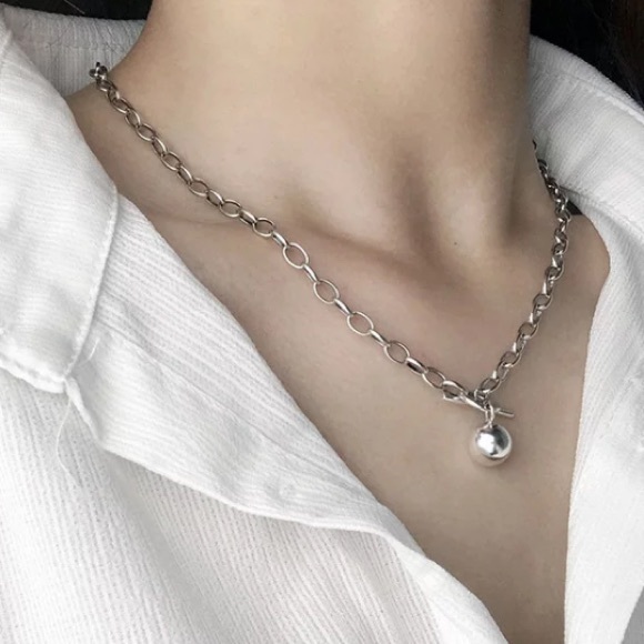 Sterling silver bead pendant necklace